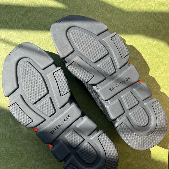 AUTHENTIC BALENCIAGA SPEED SOCK BOOTS - Picture 3 of 4